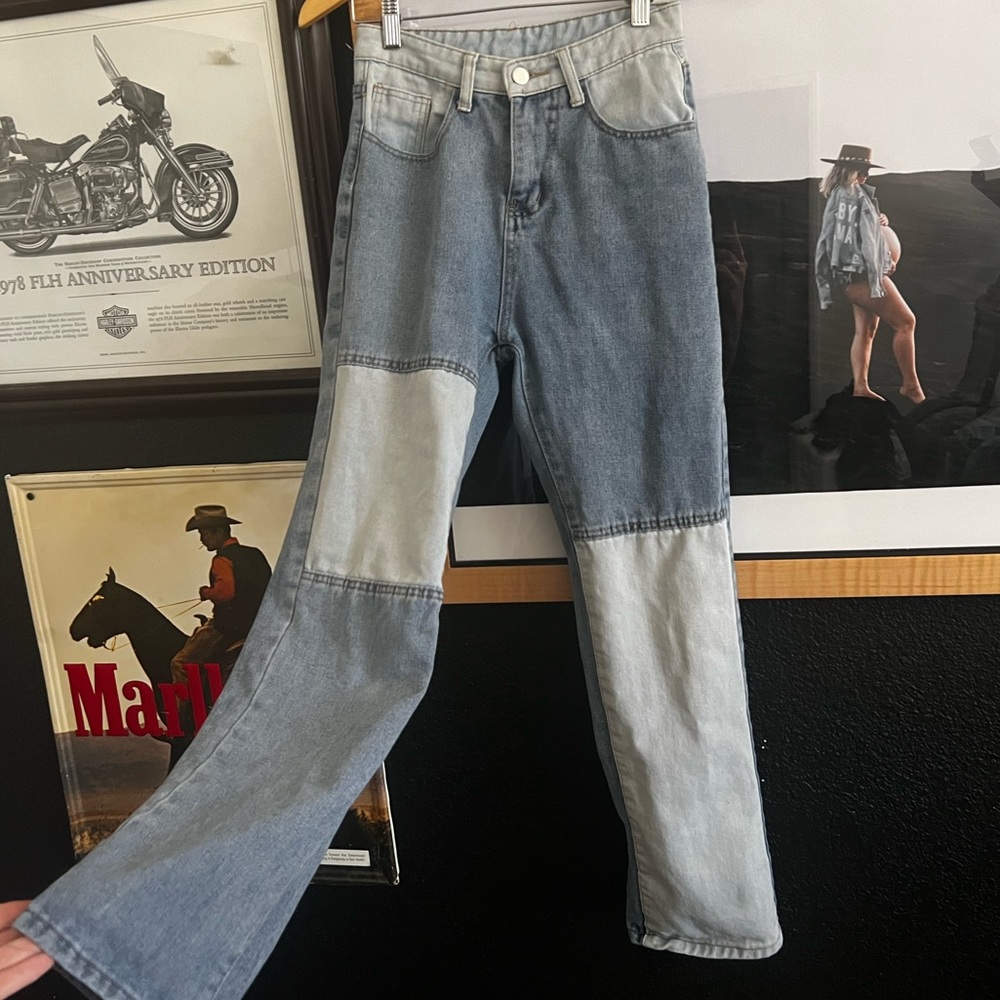 Color block jeans